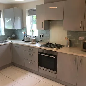 https://roundhay-house.yorkshirehotels.net