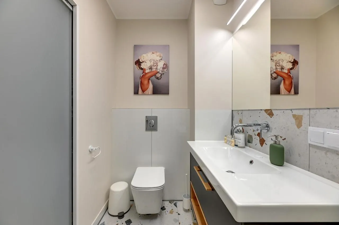 Aura 40 City Center By Downtown Apartments Gdańsk 0*,  Lengyelország